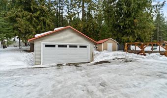 220 Old Maid Rd, Bayview, ID 83803