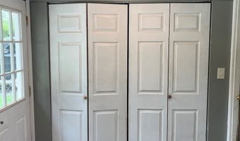 18990 Midland Trl, Ansted, WV 25812