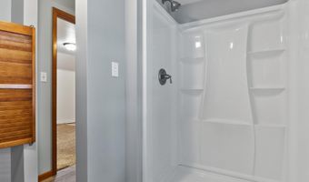1107 N 13th St, Beatrice, NE 68310