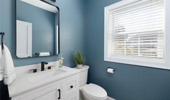 60 Harmony St, Cranston, RI 02920