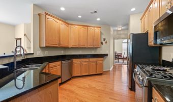 22612 SCATTERSVILLE GAP Ter, Ashburn, VA 20148