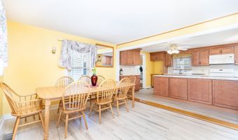 15 Boardman St, Bristol, CT 06010