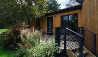 260 Gladstone Hollow Rd, Andes, NY 13731