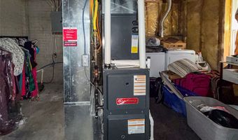 3226 SW Townpark Cir, Ankeny, IA 50023