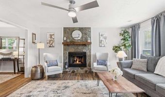 225 Royal Colony Ct, Alpharetta, GA 30022
