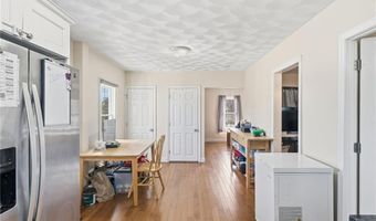 18 Francis St, Coventry, RI 02816