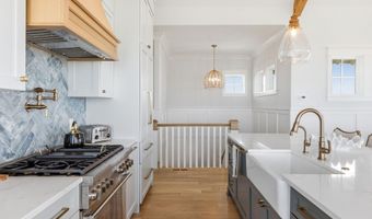 721 Shoals Watch Way, Bald Head Island, NC 28461