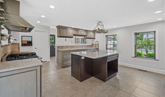 2159 MCCOY Rd, Bear, DE 19701