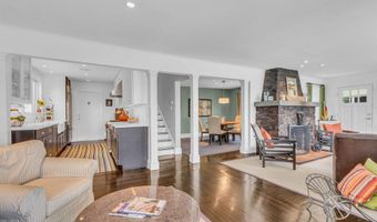 7 Sunset Dr, Asbury Park, NJ 07712