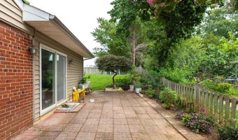 7108 LANIER St, Annandale, VA 22003