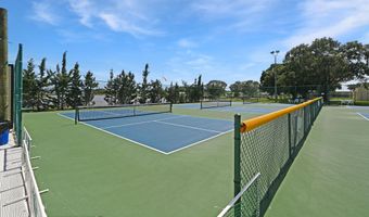 451 E Egret Cir, Barefoot Bay, FL 32976