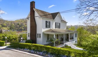 90 Grand Ave, Beattyville, KY 41311