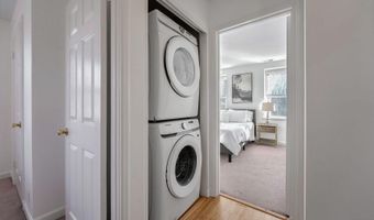 2950 S COLUMBUS St C2, Arlington, VA 22206