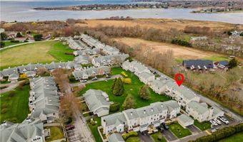 413 North Ln, Bristol, RI 02809