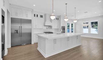 142 OCEAN Blvd, Atlantic Beach, FL 32233
