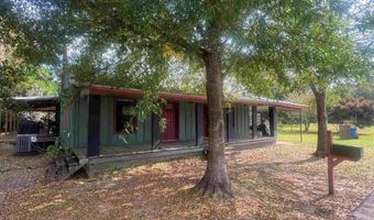77 Hill St, Atmore, AL 36502