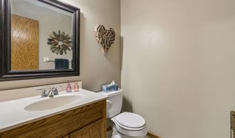 12904 Essex Way, Apple Valley, MN 55124