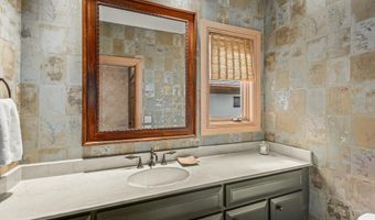 413 W Smuggler St, Aspen, CO 81611