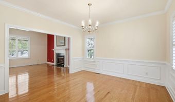 104 Talford Dr, Atlantic Beach, NC 28512
