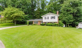 5112 ALTHEA Dr, Annandale, VA 22003