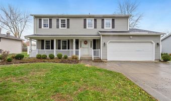 215 Rustic Hill Ln, Amherst, OH 44001