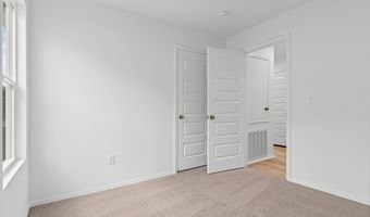 8072 Chesapeake Trl, Bauxite, AR 72011