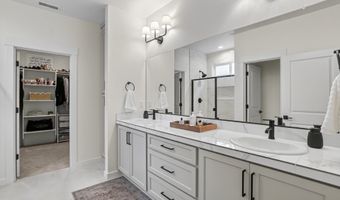 826 SE 37TH St, Battle Ground, WA 98604