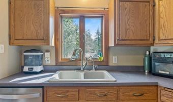 9176 Murray Rd, Angora, MN 55703