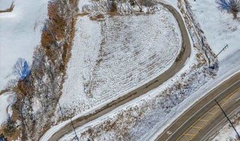 1090 Walnut Ave, Riverside, IA 52327