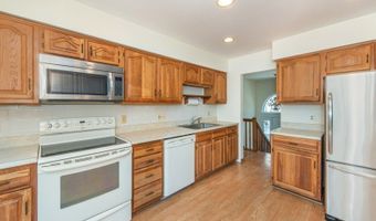 100 Canada Goose Dr, Allamuchy Twp., NJ 07840
