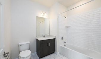 2 Hennessey Blvd 304, Atlantic Highlands, NJ 07716