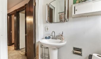 30 S Park St, Bangor, ME 04401