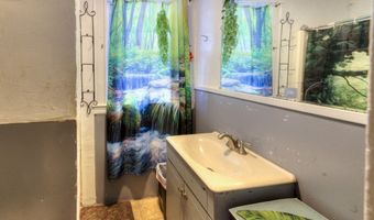 60 Fruit St, Worcester, MA 01609