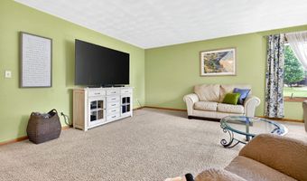 W6074 BLAZING STAR Drive, Appleton, WI 54915