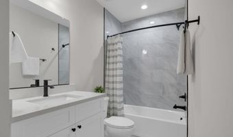 5617 23RD St N, Arlington, VA 22205