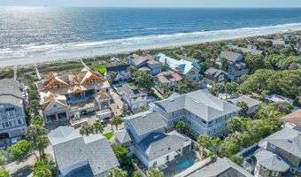 1766 BEACH Ave, Atlantic Beach, FL 32233