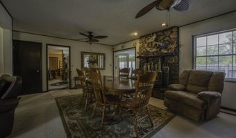 1625 Jay Ct, Aurora, MO 65605