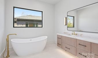 76 Running Creek Trl 94, Arden, NC 28704