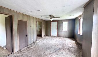 887-889 Colony Dr, Aurora, OH 44202
