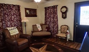 6209 Baker Ln, Alvarado, TX 76009