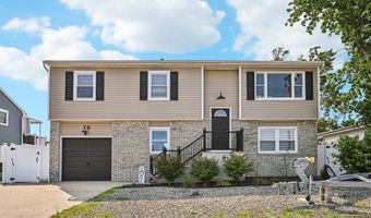 76 Ronald Ave S, Bayville, NJ 08721
