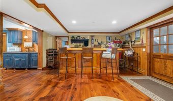150 Delta Dr, North Kingstown, RI 02874