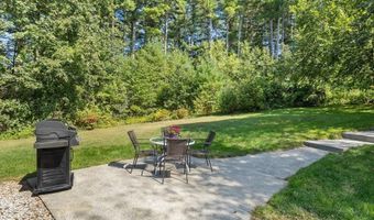 231 Vaughn Hill Rd, Bolton, MA 01740