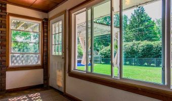 1060 Broad St, Ashland, OH 44805