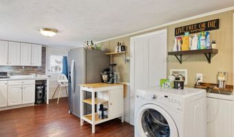 194 Pleasant St, Bristol, NH 03222