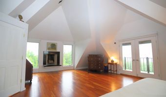 968 Centebar Rd, Albany, VT 05845