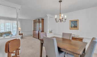 133 Brookpark Dr, Amherst, NY 14228