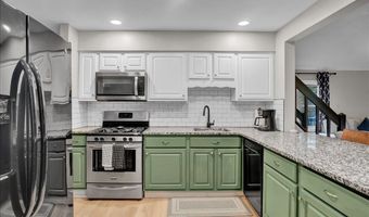 5266 Beechwood Rd, Blakeslee, PA 18610