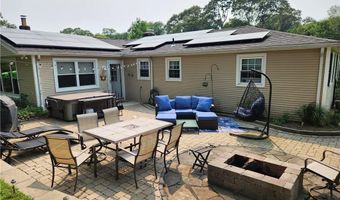 190 Capron Farm Dr, Warwick, RI 02886