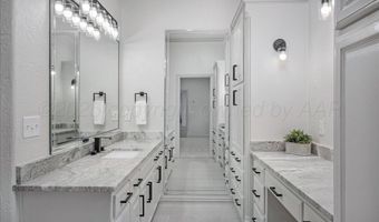 7402 PARK RIDGE Dr, Amarillo, TX 79119